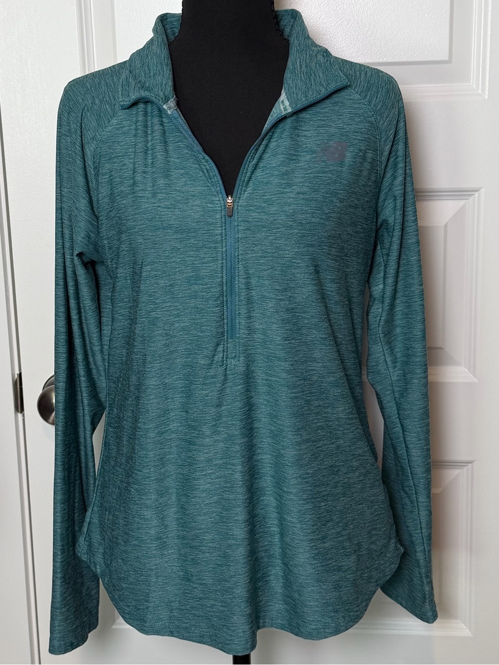 New Balance NB Women’s Teal Heather Quarter Zip Pullover Size Medium
